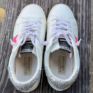 Vintage Havana womens White and Pink Glitter Sneakers